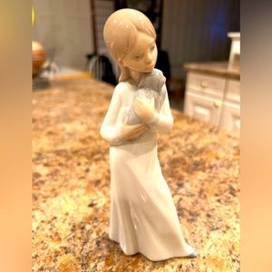 NAO Lladro collectible Porcelain “A Girl holding Puppy” In Perfect Condition!